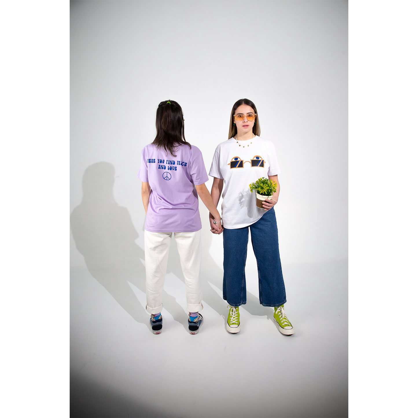 Camiseta blanca Hippie love glasses