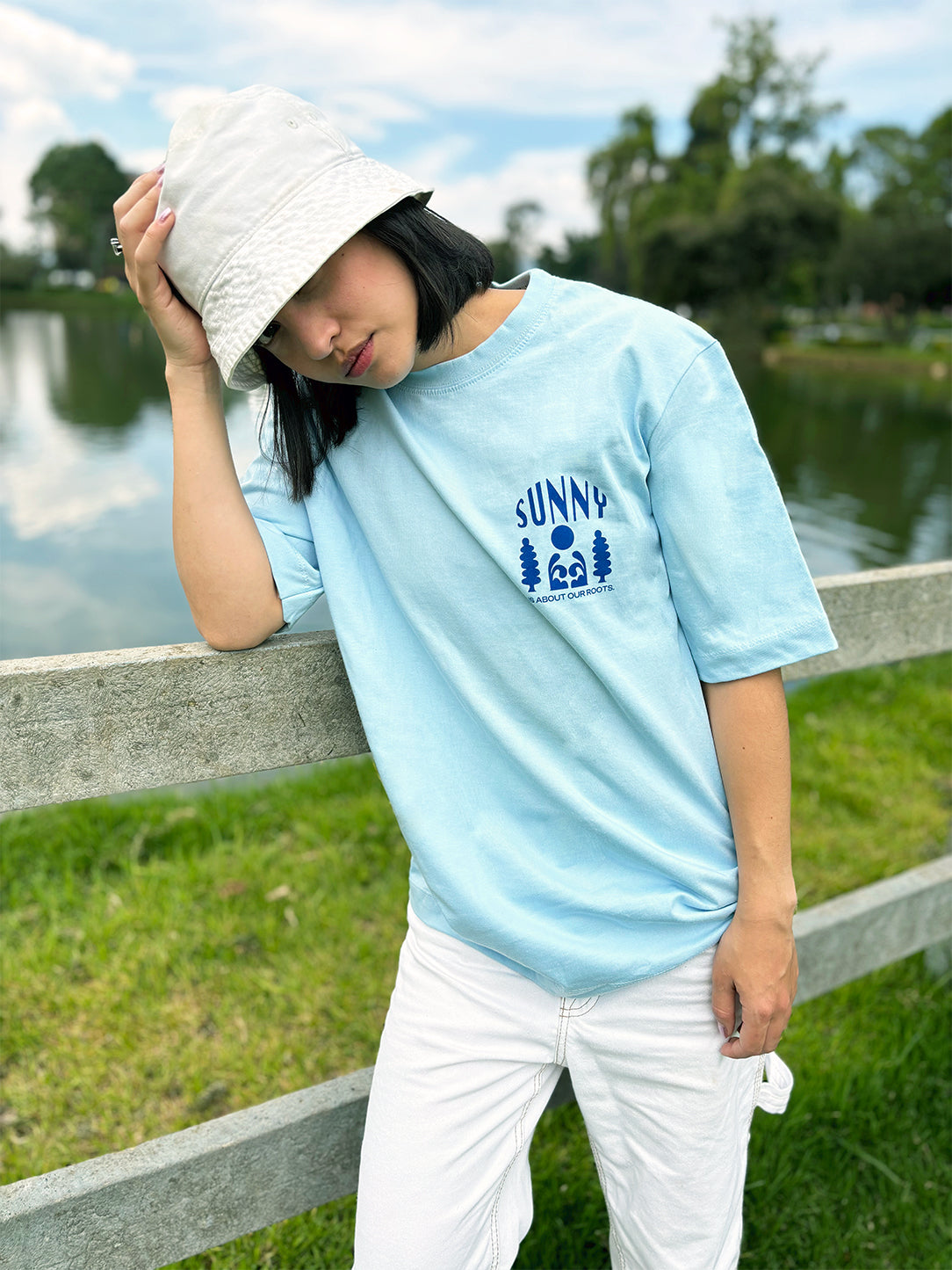 Camiseta azul clara Roots