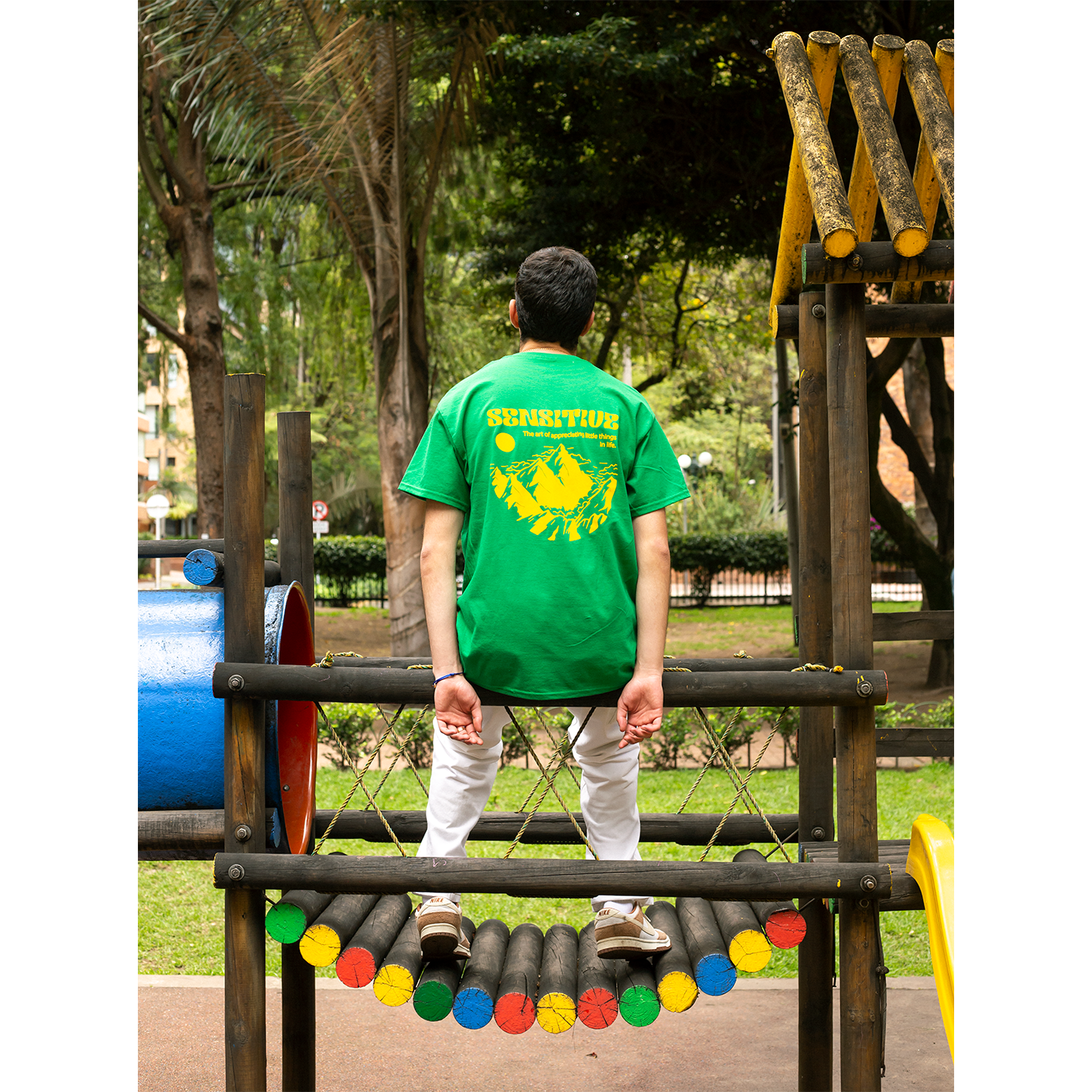 Camiseta verde Sunset in the mountains